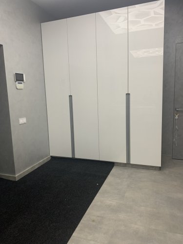 Hallway "GLOSS"