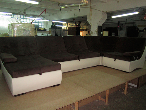 Folding modular sofa MFR Milton puma (Amore 84 / Zeus Deluxe Ivory)