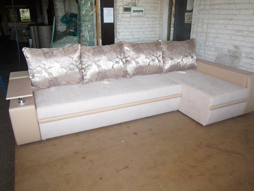 Раскладной угловой диван МВС Мустанг Лонг еврокнижка (New York Beige/Boom 06/Pion Sand)